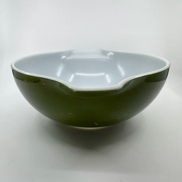 Vintage Pyrex 444 Cinderella Mixing Bowl Bakeware Kitchenware Verde Olive Green - Picture 3 of 10
